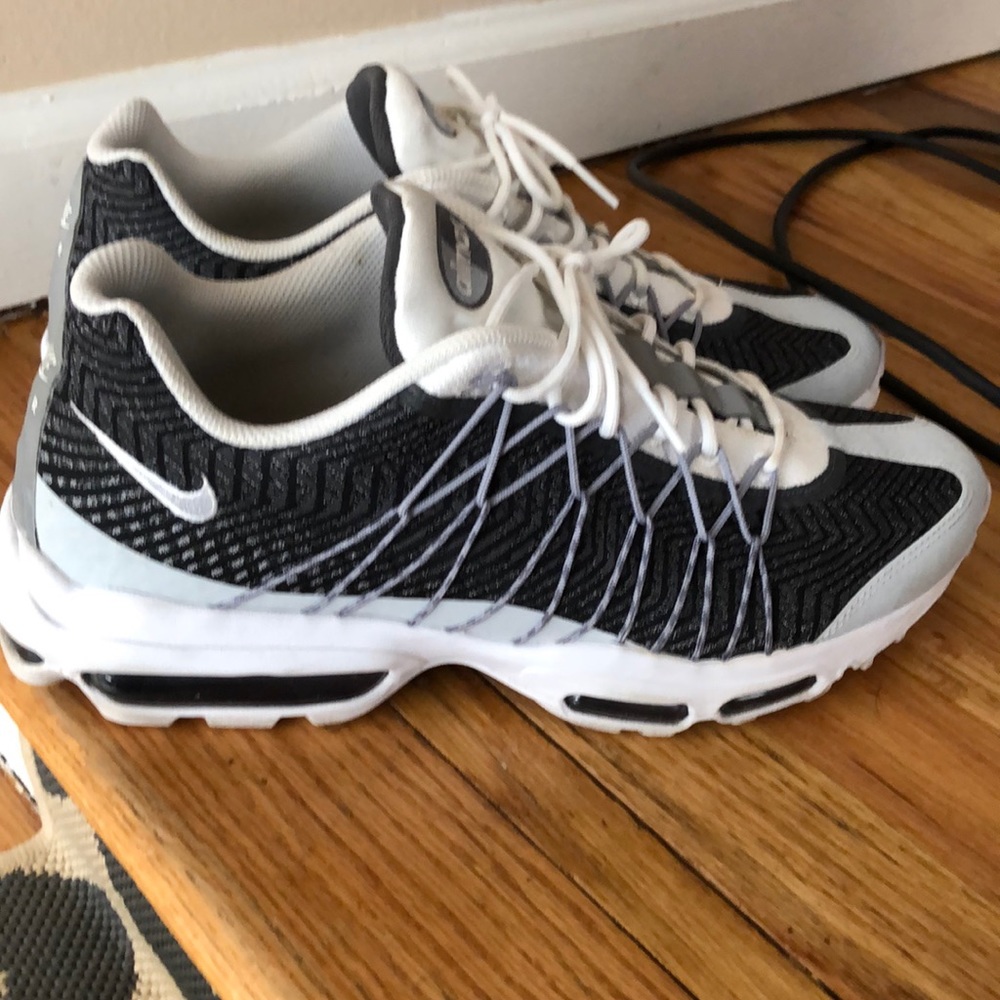 Men’s air max size 11.5